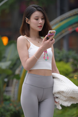 蔡司高清免费播放