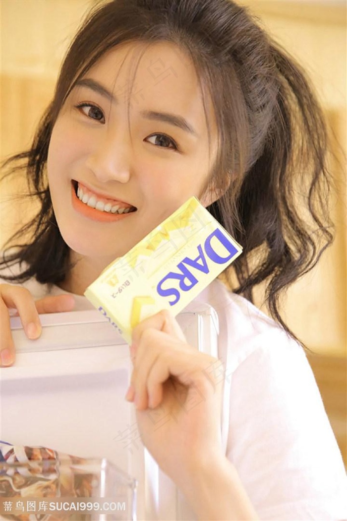 菊内留香金银花露车